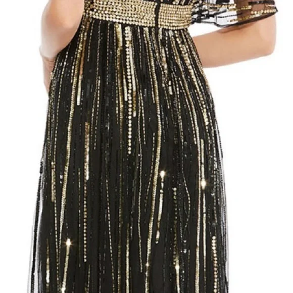 Mac Duggal 93582 Flare Sleeve‎ Embellished Dress Black Gold Cap Sleeve - flaws - Picture 3 of 11